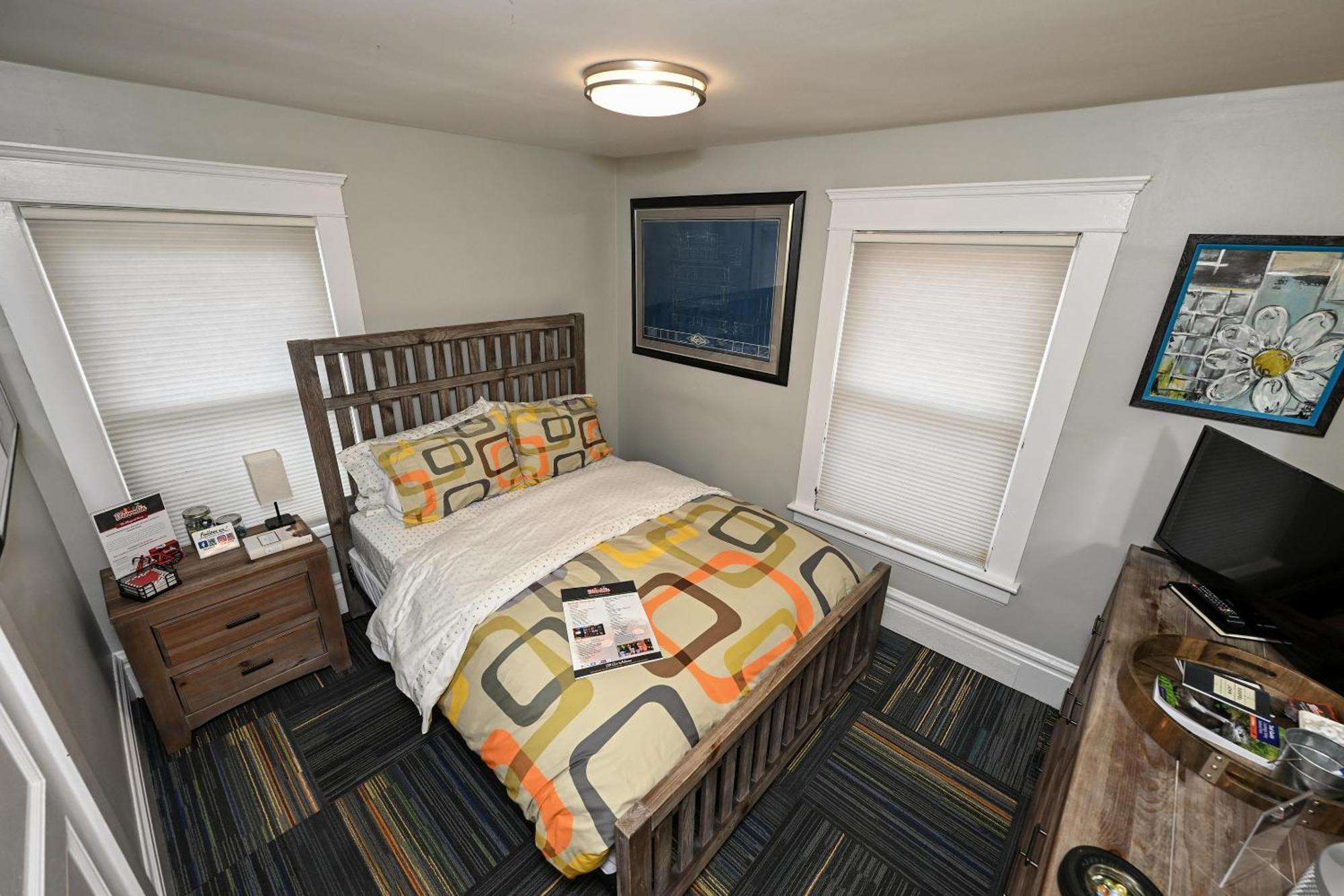 Berrodin Bed & Breakfast Akron Exterior photo